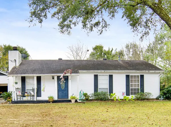 9263 Panhandle Ct, Semmes, AL 36575