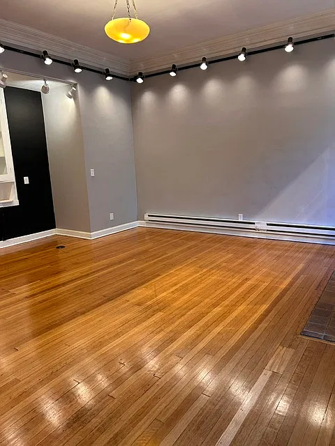 2 bed, 1300 sqft, $1,500 — Photo 4
