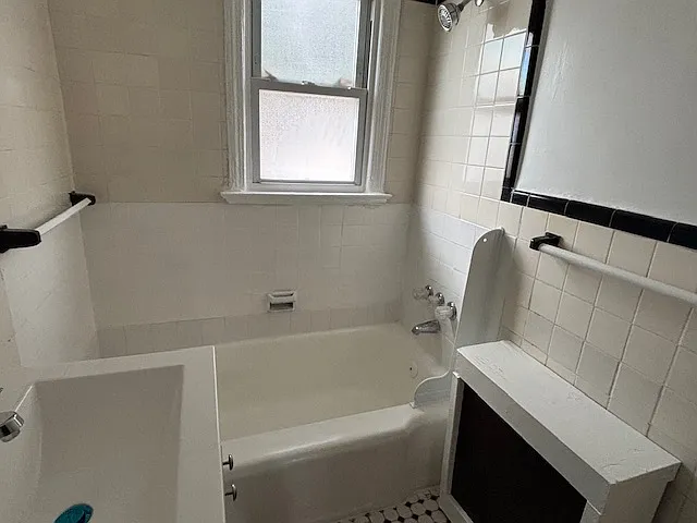 331 Carroll St — Photo 10
