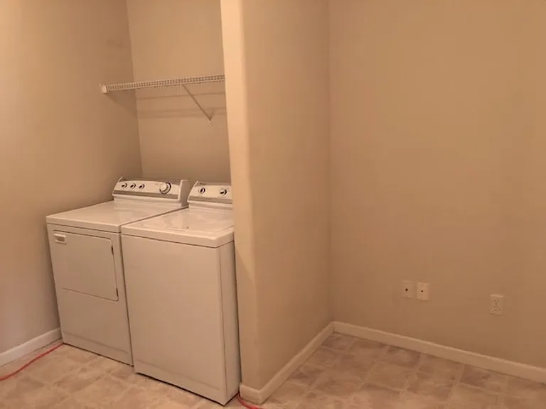 10592 Boulders Rd #5 — Photo 8