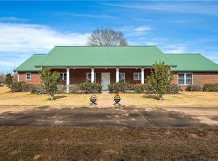 35 Van Mol Rd, Alexandria, LA 71302