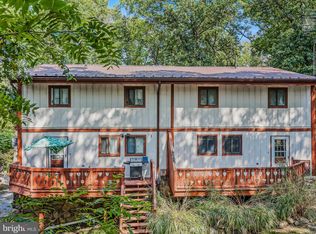 326 Lower Clubhouse Dr, Harpers Ferry, WV 25425