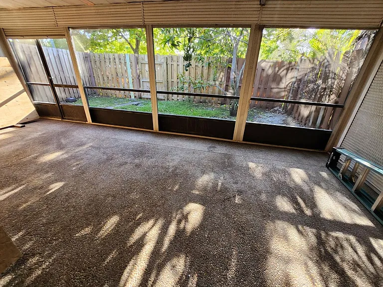 903 NW 79th Ter #903 — Photo 3
