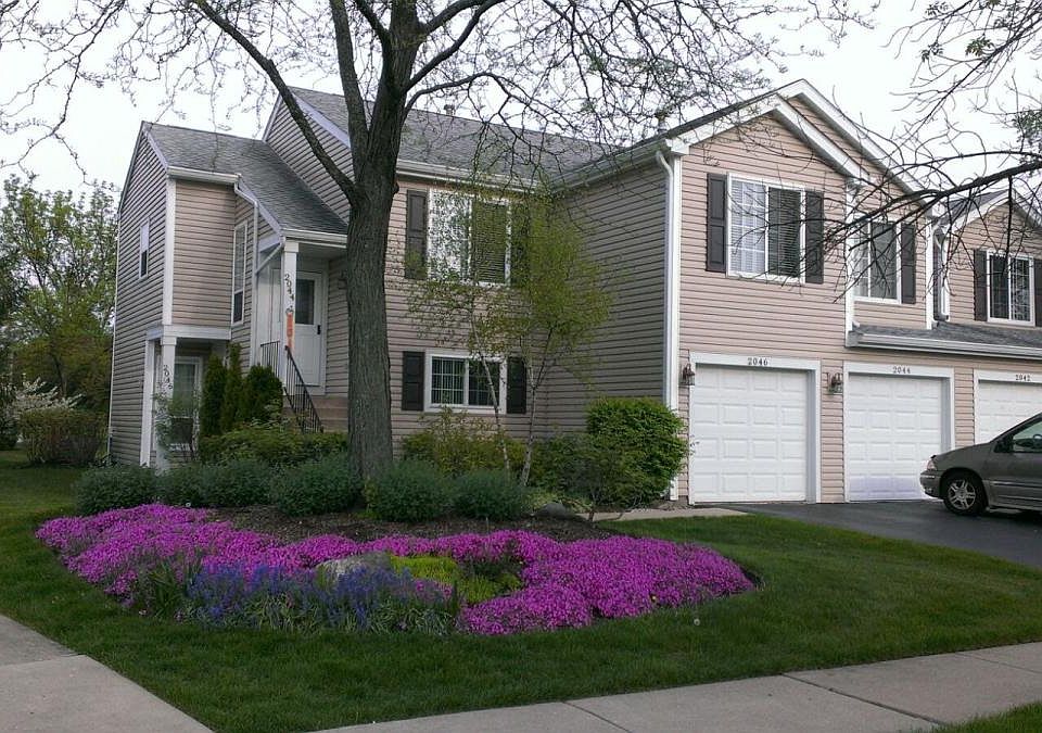 Includes 1 stall garage with some storage space