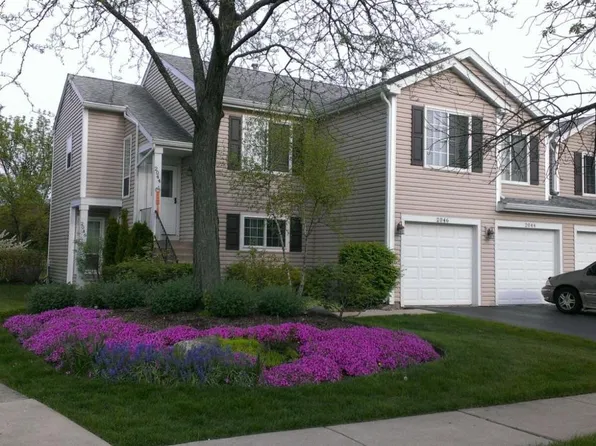 2044 Windemere Cir, Schaumburg, IL 60194