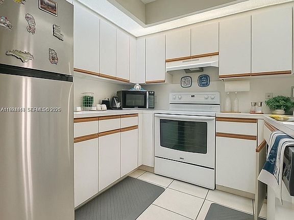 5th image of 12500 SW 5th Ct APT 112M