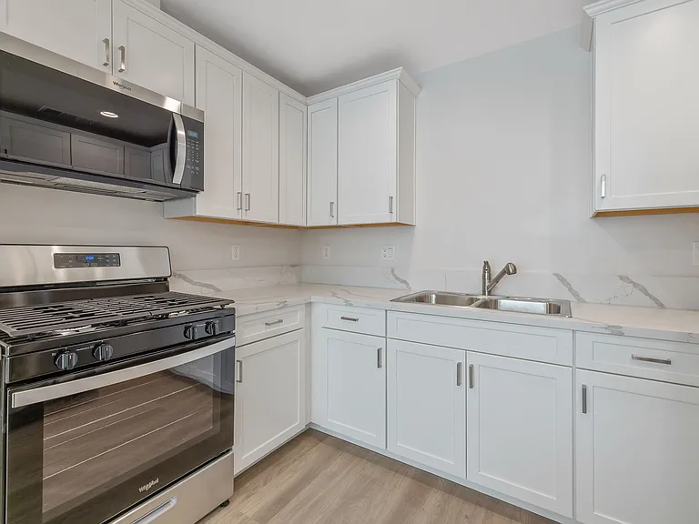 1363 W Grangeville Blvd — Photo 63