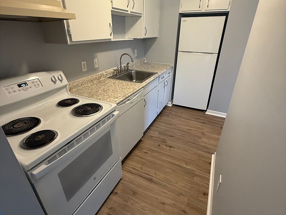 1st image of 321 Willowbrooke Dr