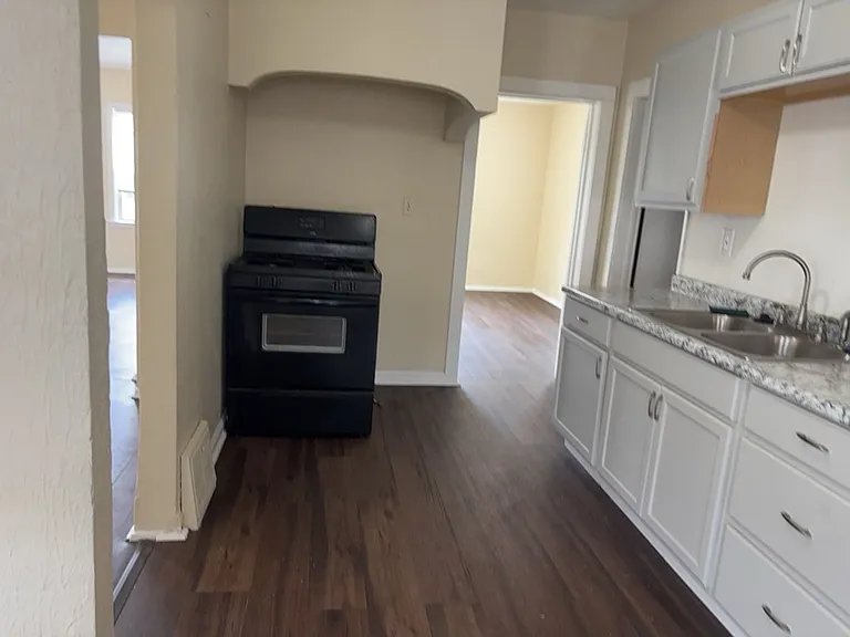 20547 Fuller Ave — Photo 23