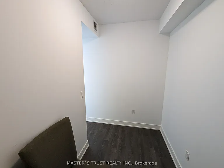 89 McGill St #2809 — Photo 5