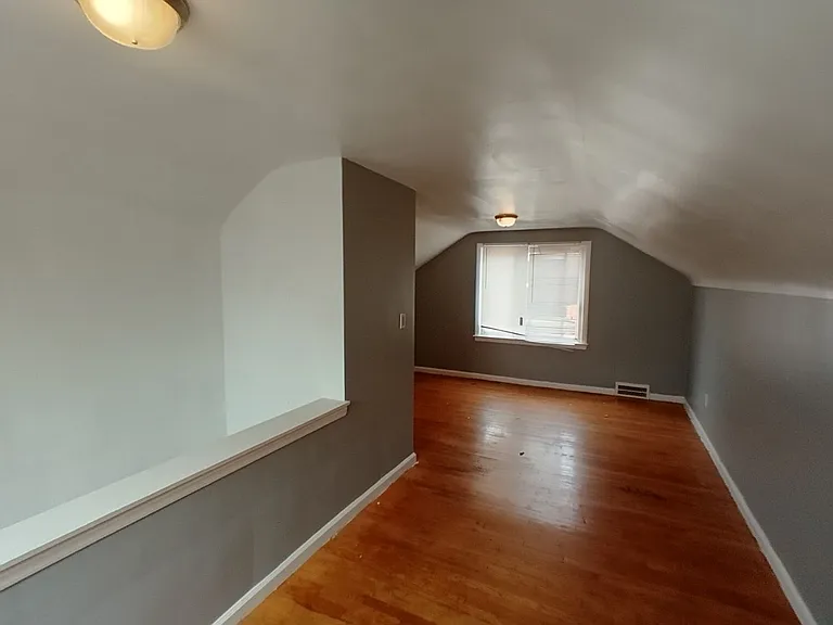 15421 Stout St — Photo 27