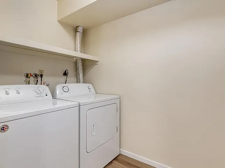 10500 45th Ave NW — Photo 25