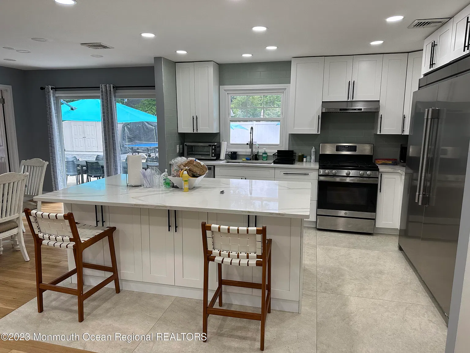 4 bed, 1806 sqft, $3,500 — Photo 3