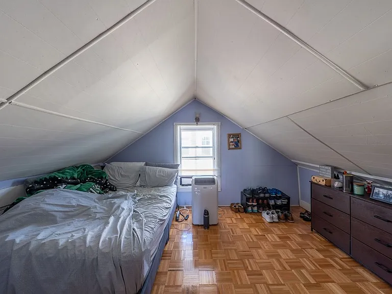 5 Village St — Photo 14