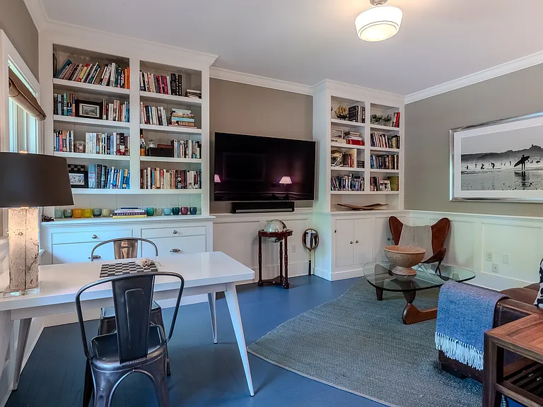 16 Ocean Pkwy — Photo 9