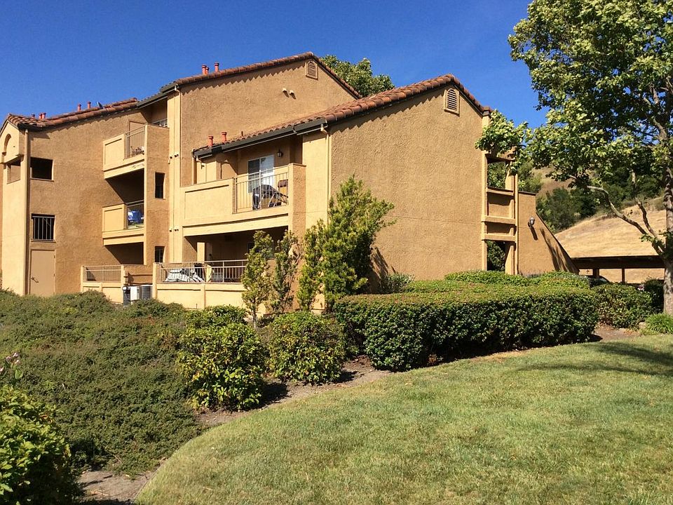 The Condo is an end unit, ground level