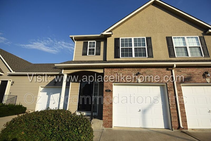 1st image of 9419 N Amoret Ave