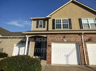 9419 N Amoret Ave, Kansas City, MO 64154