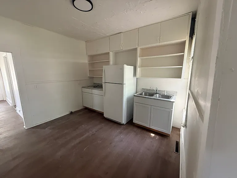 308 Polk St — Photo 5