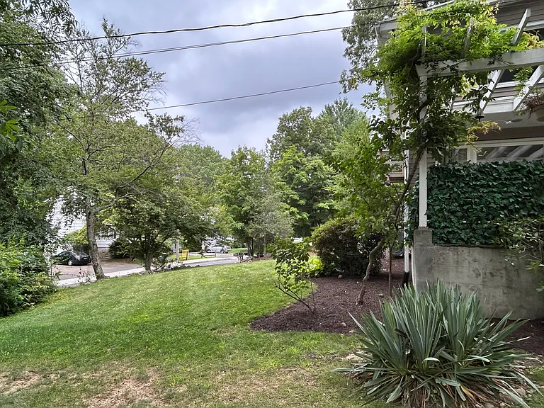 33 River St #1 — Photo 32