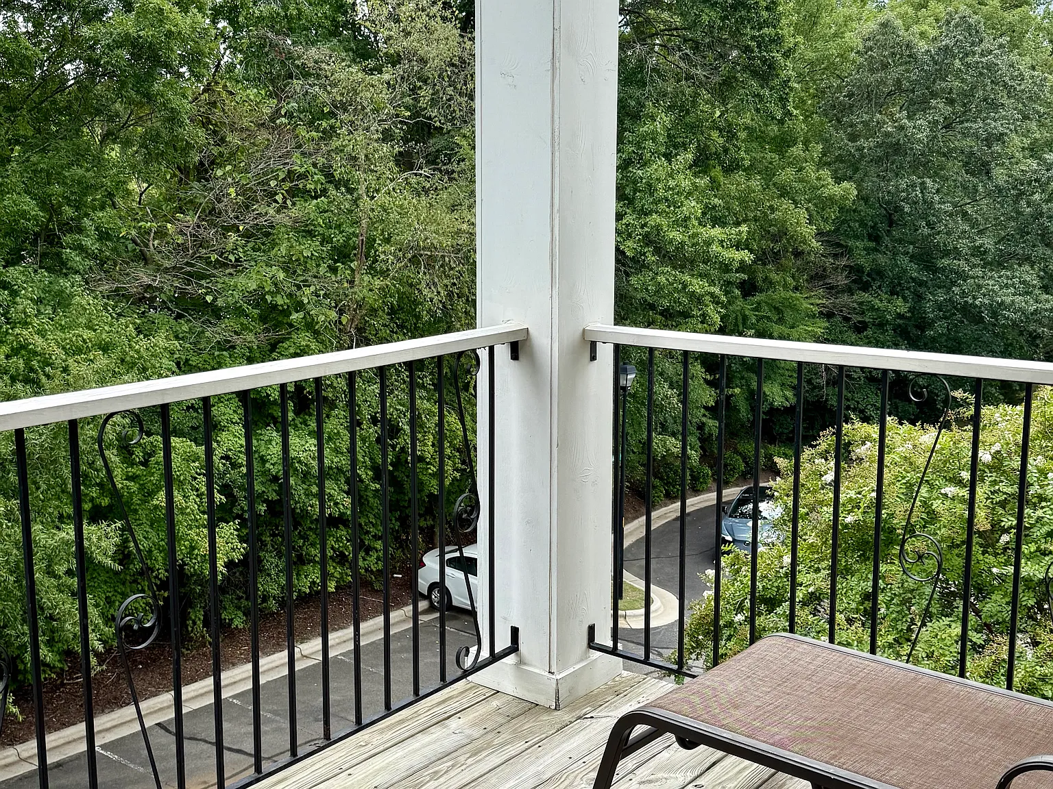 2 bed, 946 sqft, $1,600 — Photo 4