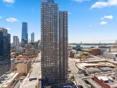 500 W 43rd St APT 26C, New York, NY, 10036