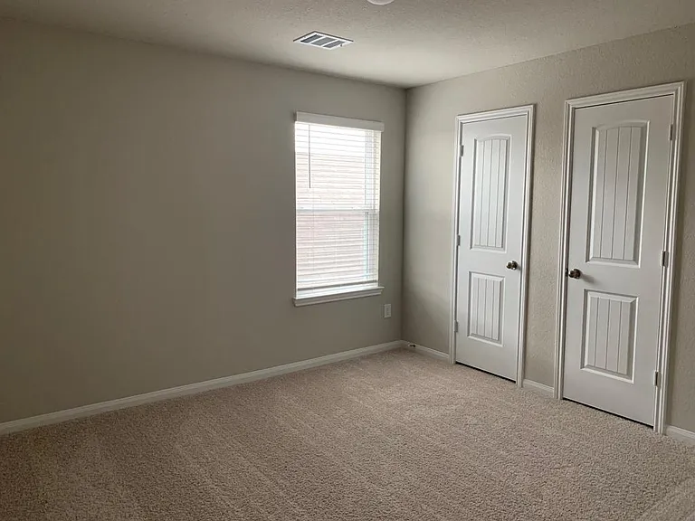14048 Lamprey Dr — Photo 11