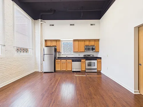 Floor plan 303