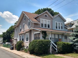 237 Park Ln, Hamilton, NJ