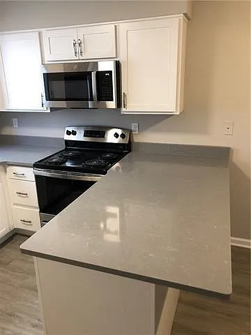 3701 Houma Blvd #204 — Photo 3