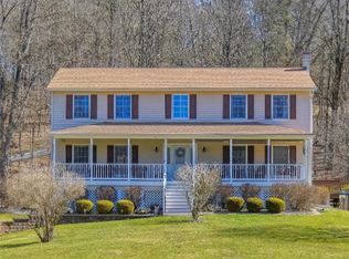 184 Creek Rd, Pleasant Valley, NY 12569