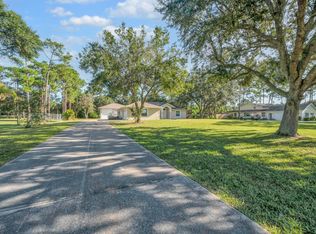 8330 Hidden Pines Rd, Fort Pierce, FL 34945
