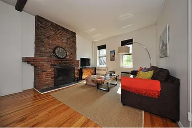 Sold by Citi Habitats