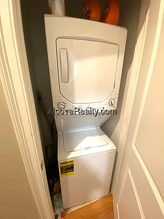 17A Putnam Ave — Photo 13