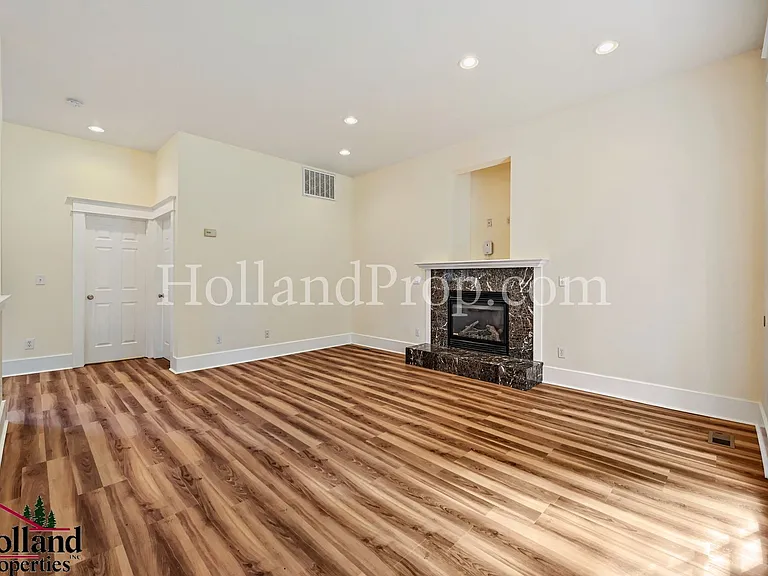 3228 SE Filbert St — Photo 14