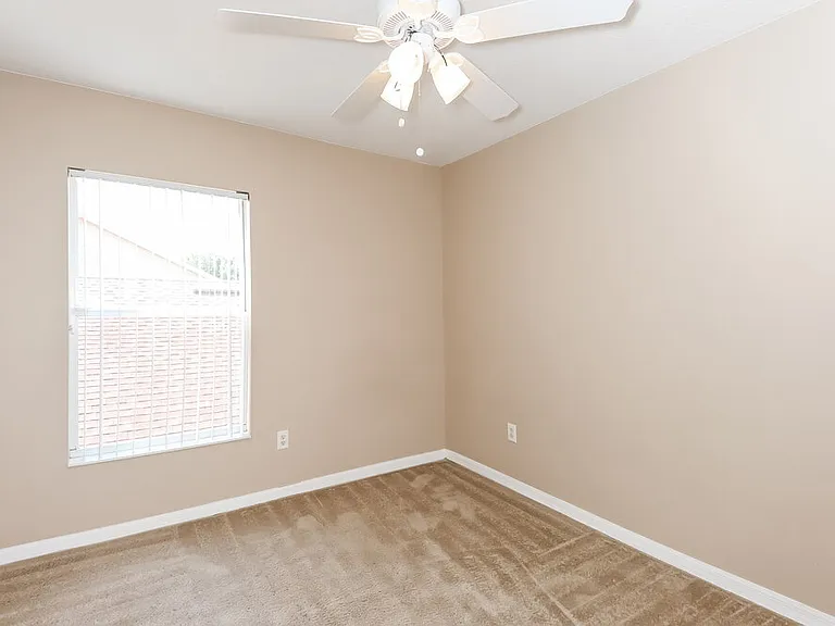 10330 Avelar Ridge Dr — Photo 11