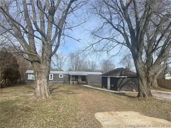 156 W 3rd Street, Campbellsburg, IN 47108