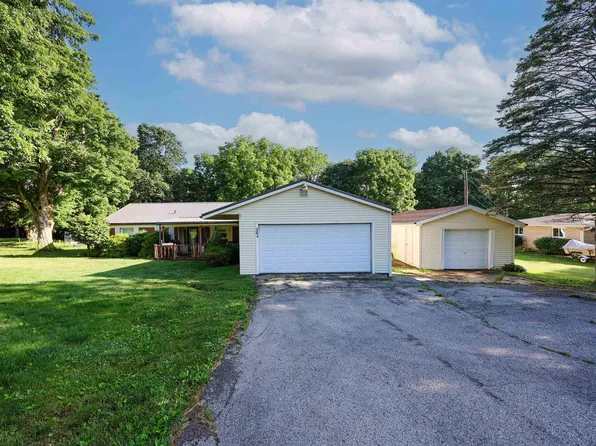 20 W 150 S, Angola, IN 46703