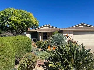 3 bed, 2.0 bath, 1080 sqft, $3,750 — Photo 2