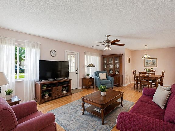 3rd image of 5760 Pine Wood Drive #D-1