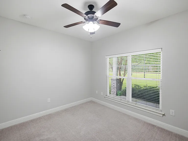 1874 Edge Ave — Photo 33