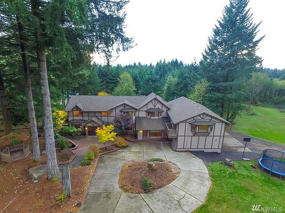 4th image of 23901 NE 139th St