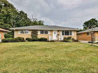 5490 Alomar Dr, Cincinnati, OH 45238