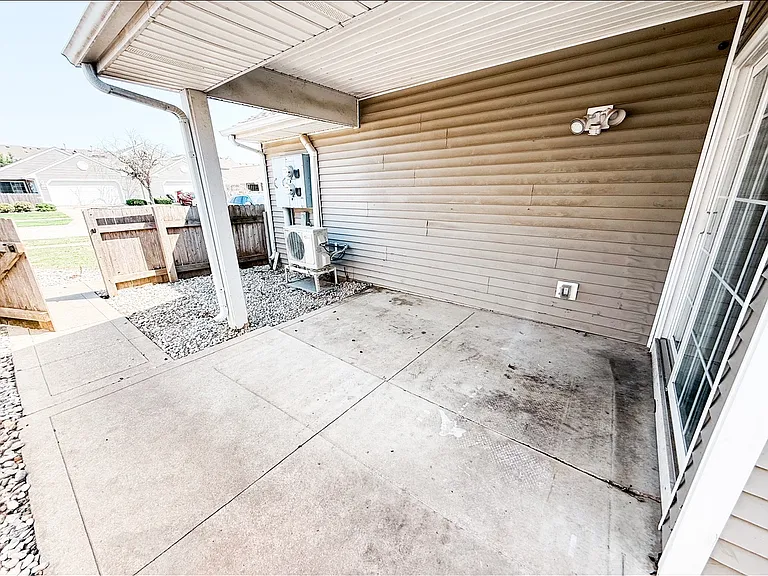 4007 Balmoral Dr — Photo 48