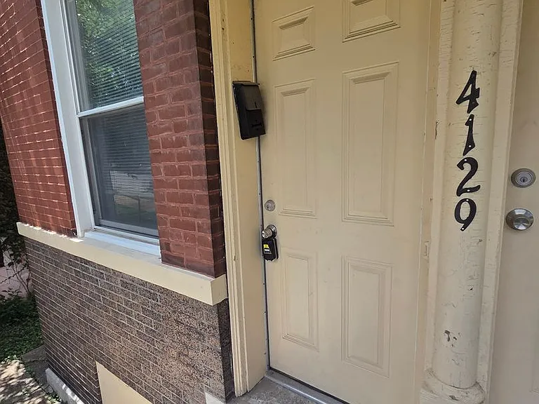 4127-4129 Virginia Ave St. Louis, MO 63118 — Photo 5