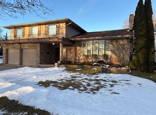 311 Glen Afton Dr, Burlington, ON L7L 1G8