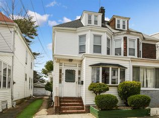 8734 75th St, Woodhaven, NY 11421