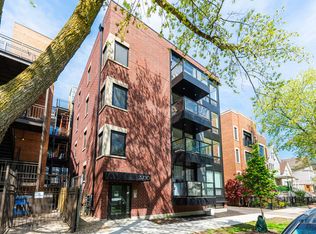 3710 N Kenmore Ave #2, Chicago, IL 60613