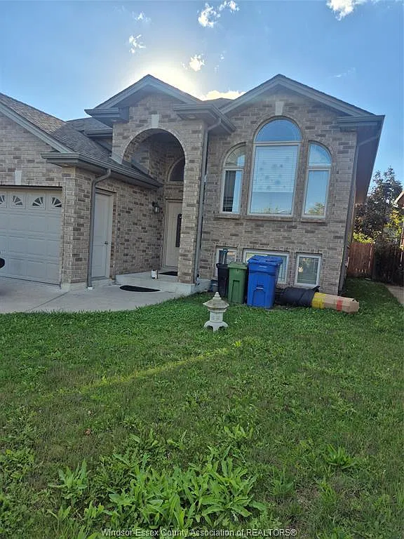 2 bed, $1,800 — Photo 2