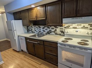 85 Horse Pond Rd APT F, Salem, CT 06420